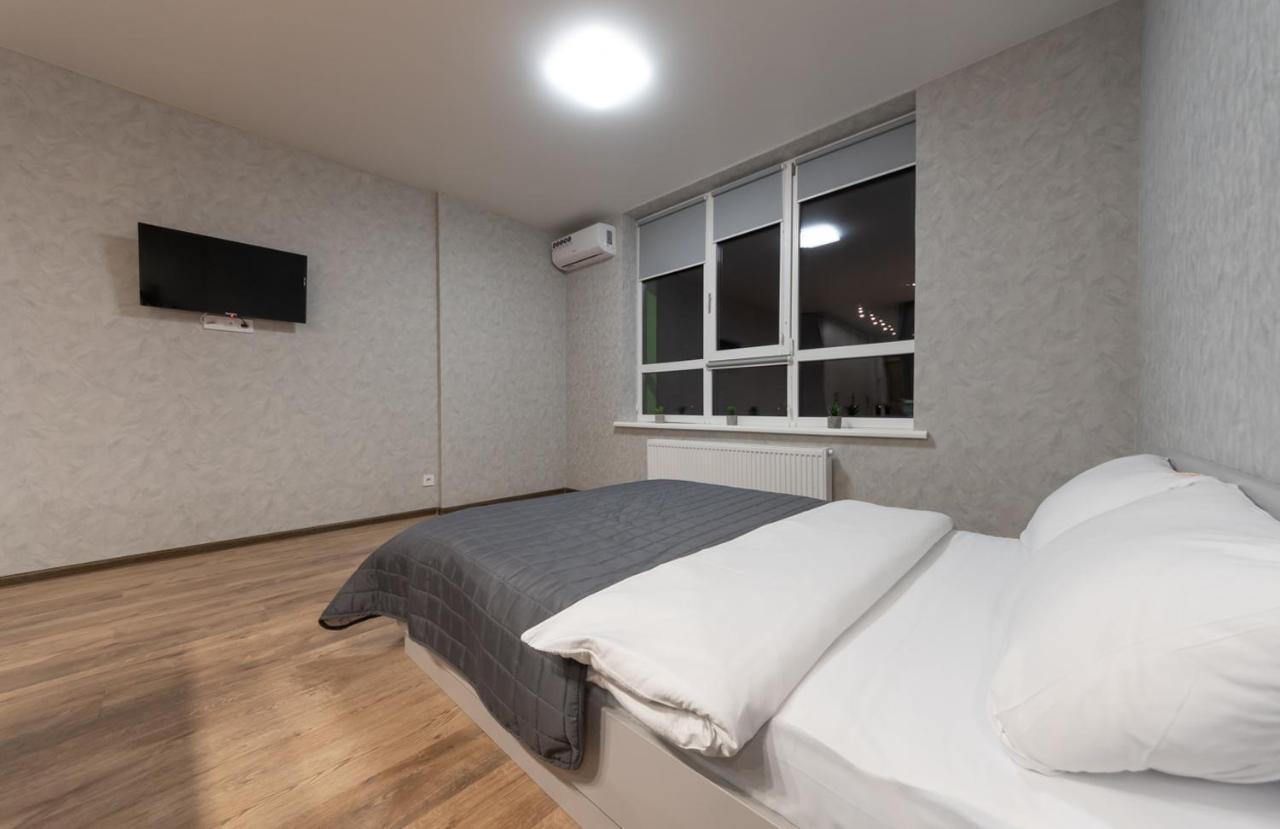 Flatrent Olympic Park, Метро Бориспільська Поруч! Kiew Exterior foto